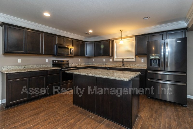 5913 Rain Cloud Road property image