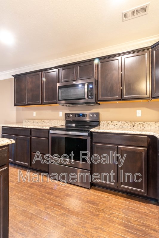 5913 Rain Cloud Road property image