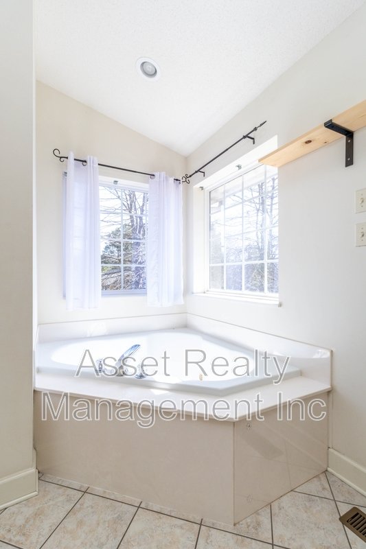 170 Sweetgum Lane property image
