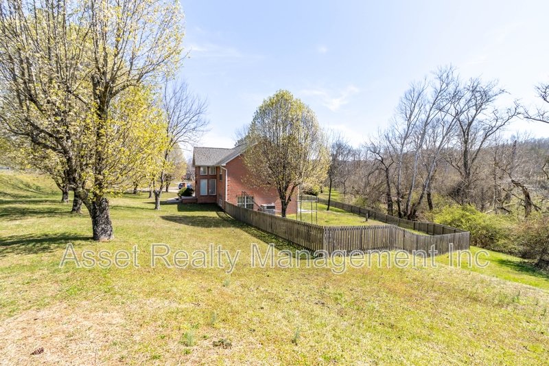 170 Sweetgum Lane property image
