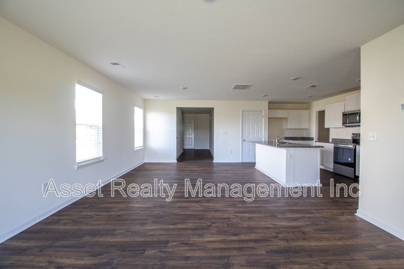 2063 Southwood Circle property image