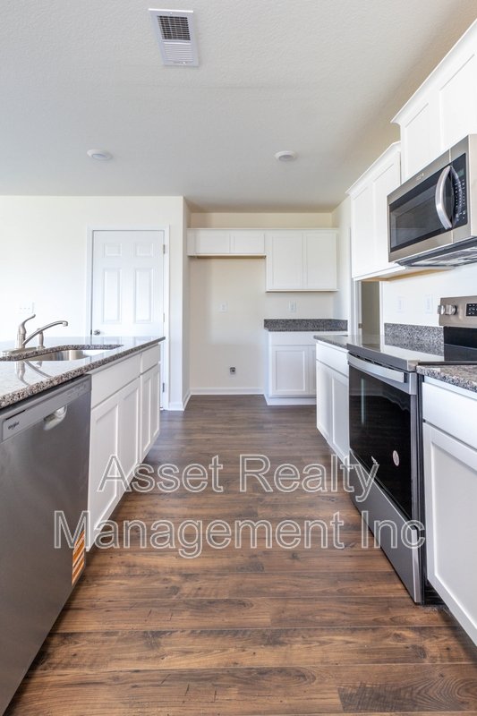 2063 Southwood Circle property image
