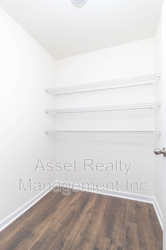 2063 Southwood Circle property image