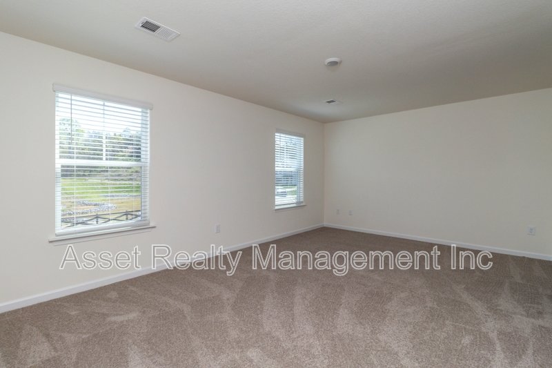 2063 Southwood Circle property image