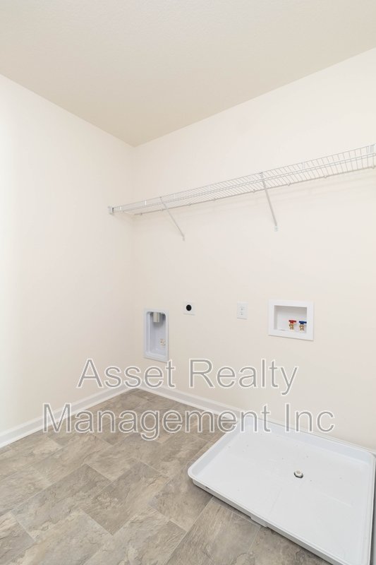 2063 Southwood Circle property image