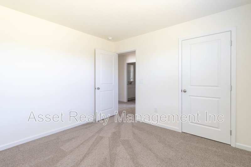 2063 Southwood Circle property image
