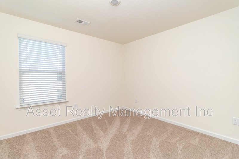 2063 Southwood Circle property image