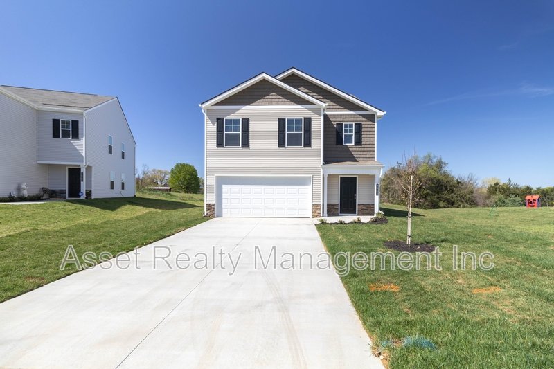 2063 Southwood Circle property image