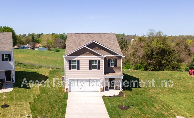 2063 Southwood Circle property image