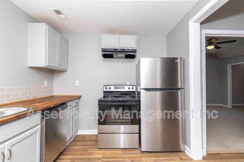 3043 East 5th Avenue - 3 property image