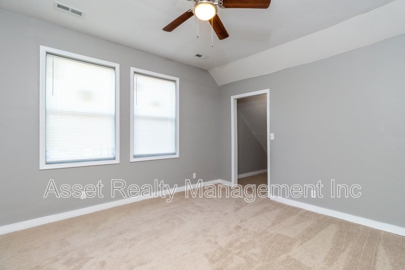 3043 East 5th Avenue - 3 property image