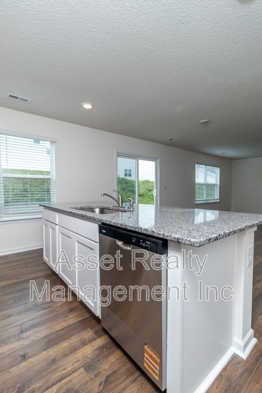 2076 Southwood Circle property image