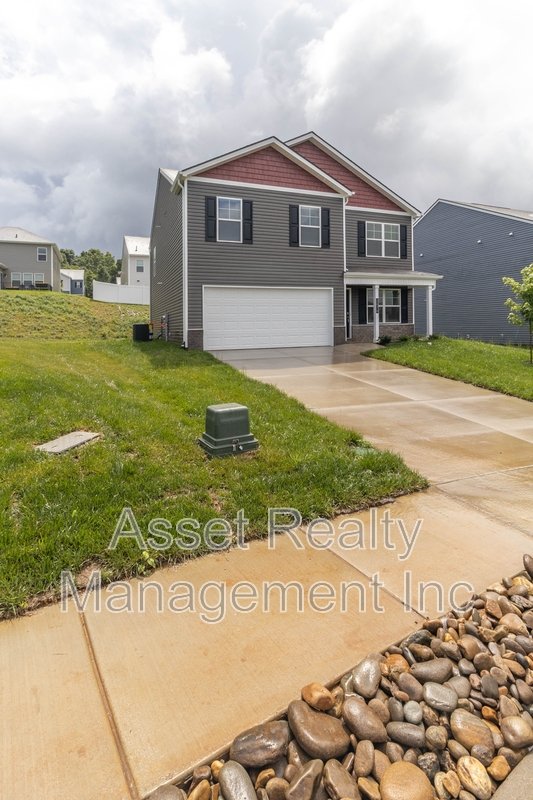2076 Southwood Circle property image