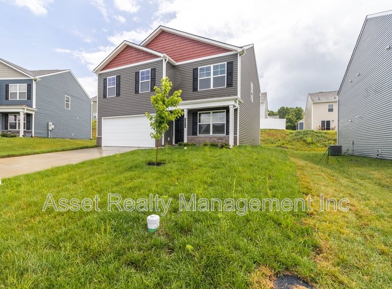 2076 Southwood Circle property image