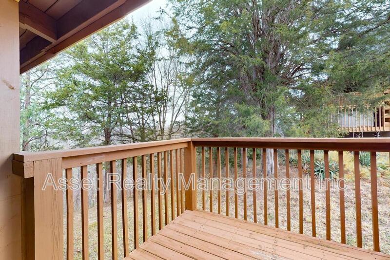 2632 Camden Way property image
