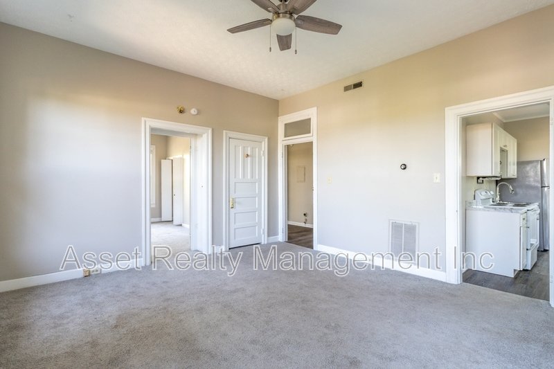 602 Caswell Avenue Apt 3 property image