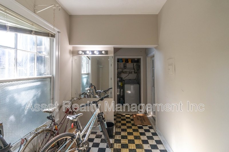 602 Caswell Avenue Apt 3 property image