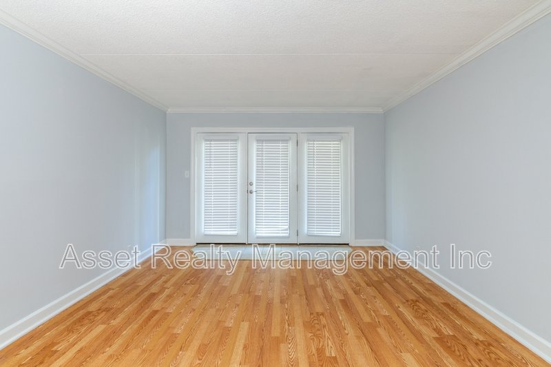 407 Canberra Drive - 407 property image