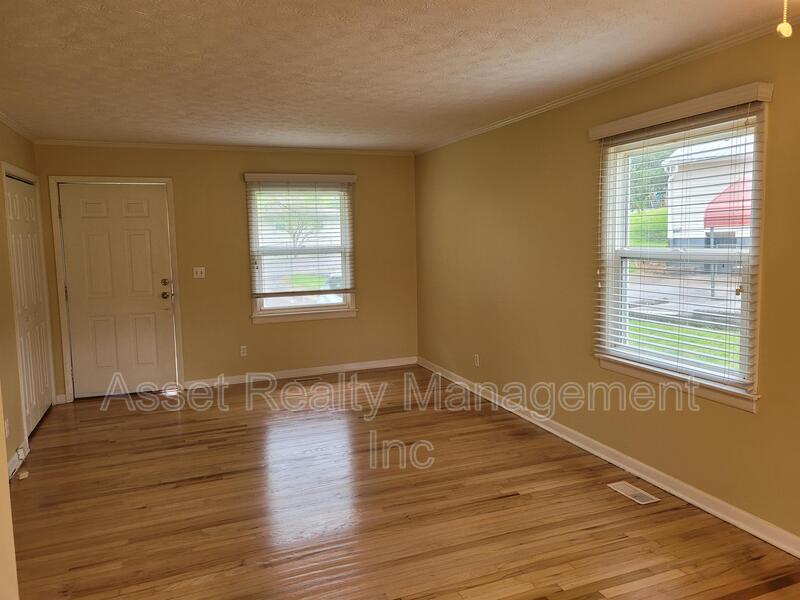 101 Sheridan Circle property image