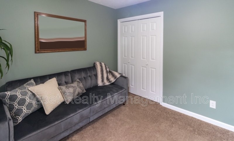 9009 Tall Timber Drive property image