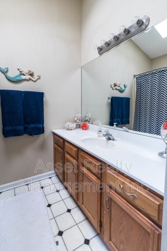 9009 Tall Timber Drive property image