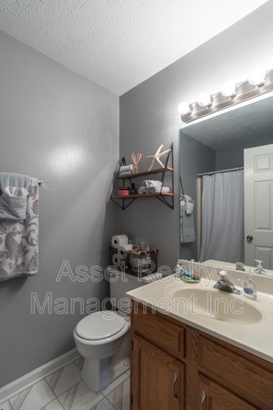 9009 Tall Timber Drive property image