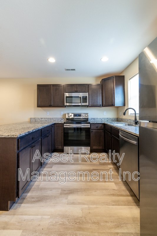 936 Warrior Hill Drive - 1 property image