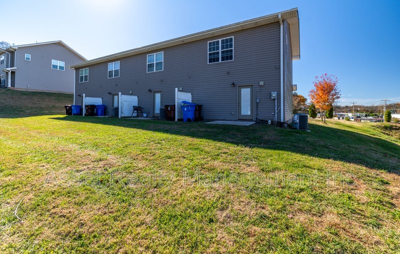 936 Warrior Hill Drive - 1 property image