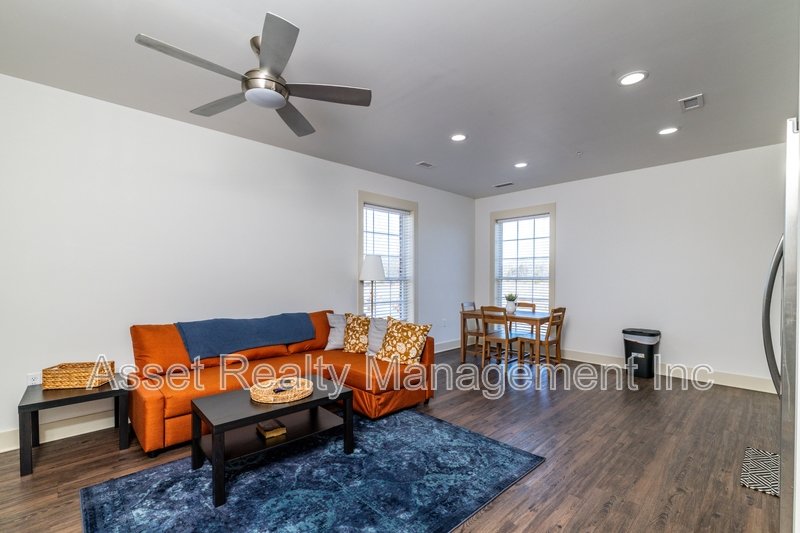 1110 Franck Street - 204 property image