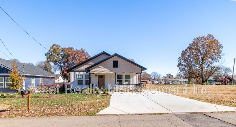 205 Kingwood Road property image