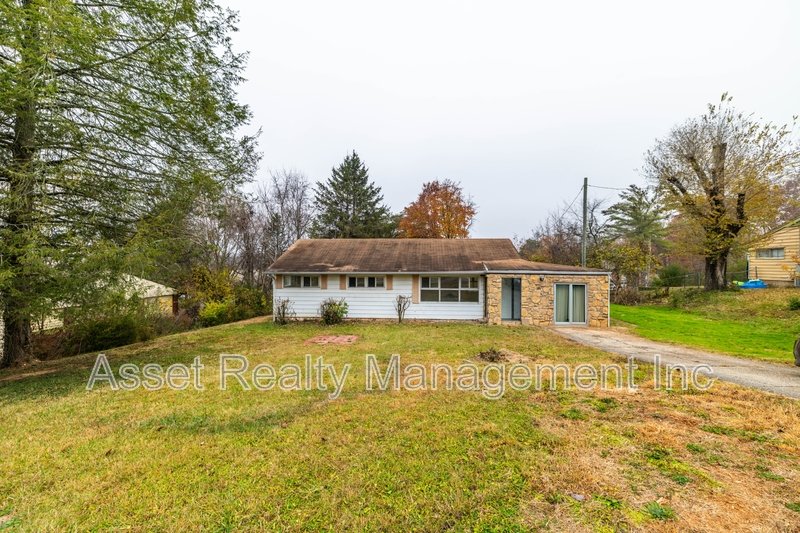 4520 Nicholas Rd property image