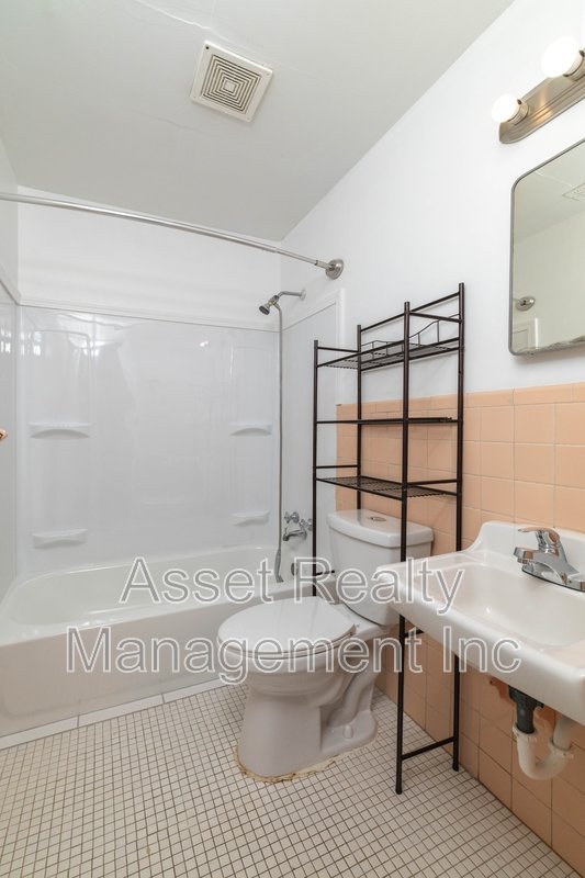 4520 Nicholas Rd property image