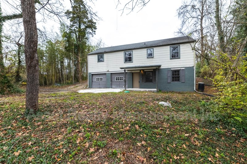 5501 Lake Shore Drive - 2 property image