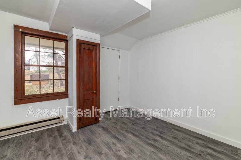 5501 Lake Shore Drive - 2 property image