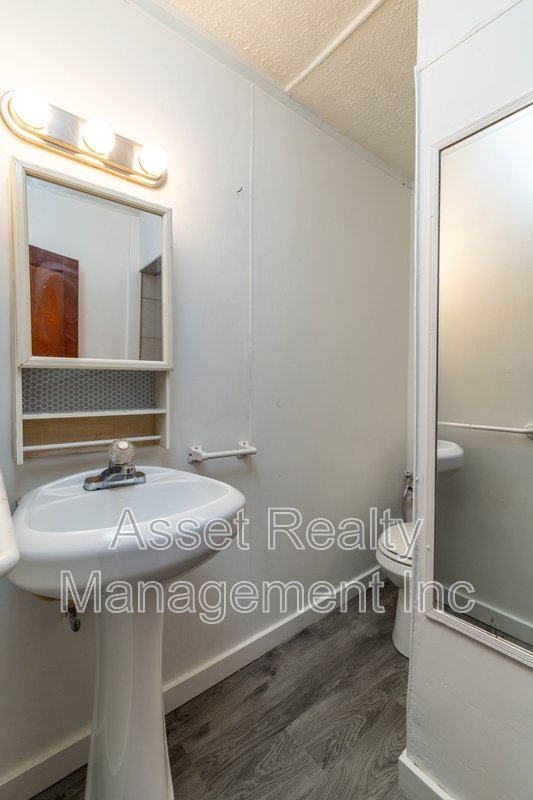 5501 Lake Shore Drive - 2 property image