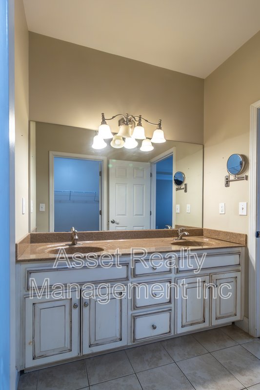 306 White Cap Lane Unit #1 - 1 property image