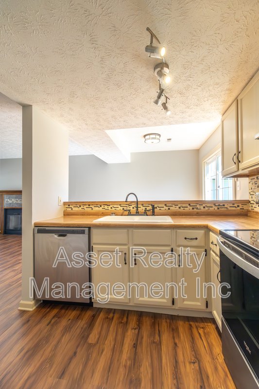 4400 Northgate Drive property image