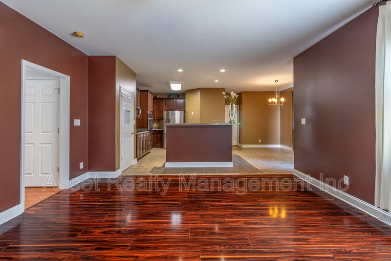 8334 Bay Gardens Lane - 1 property image