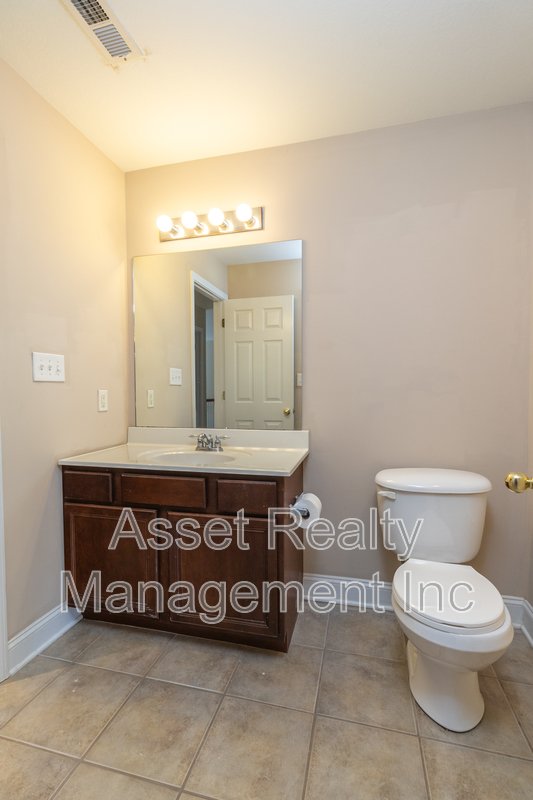 8334 Bay Gardens Lane - 1 property image