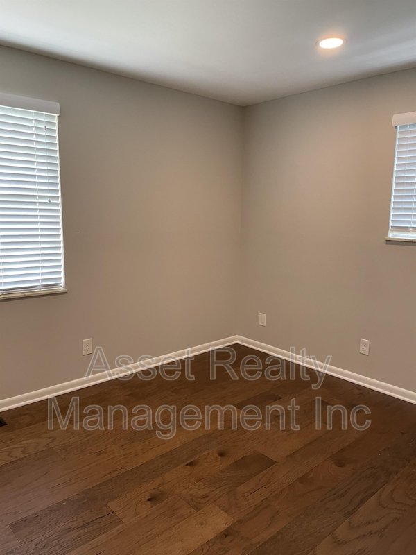 2601 Shropshire Boulevard property image