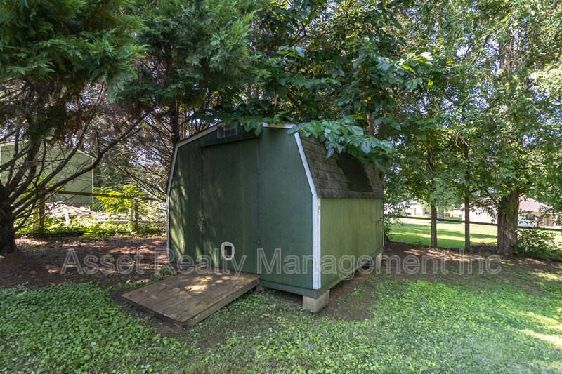 7005 Buddy J Ln property image