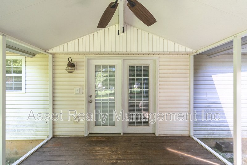 7005 Buddy J Ln property image