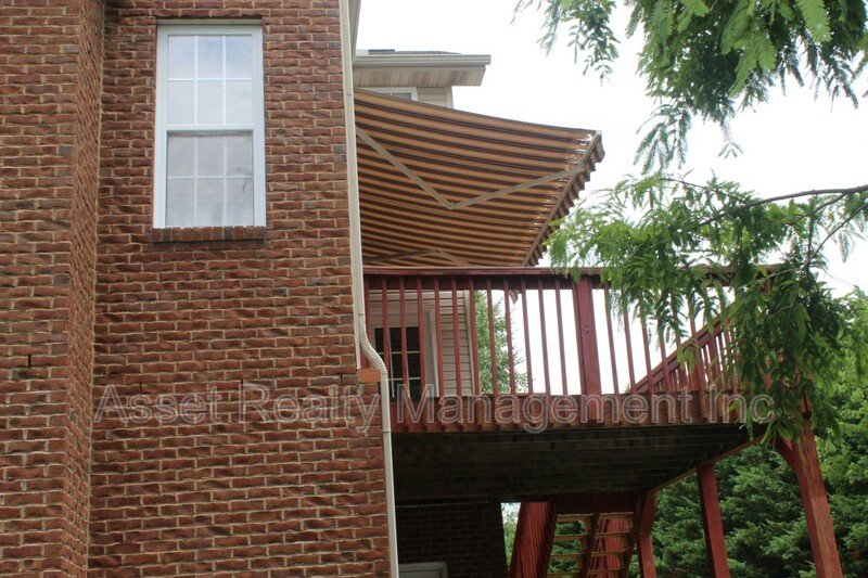 8334 Bay Gardens Lane - 1 property image