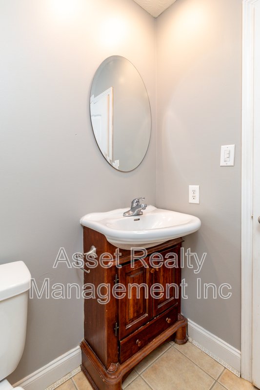 7005 Buddy J Ln property image