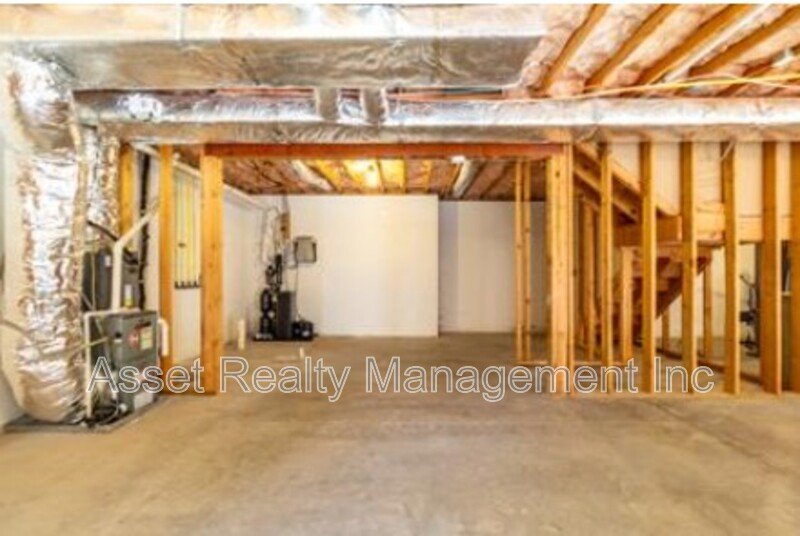 8334 Bay Gardens Lane - 1 property image