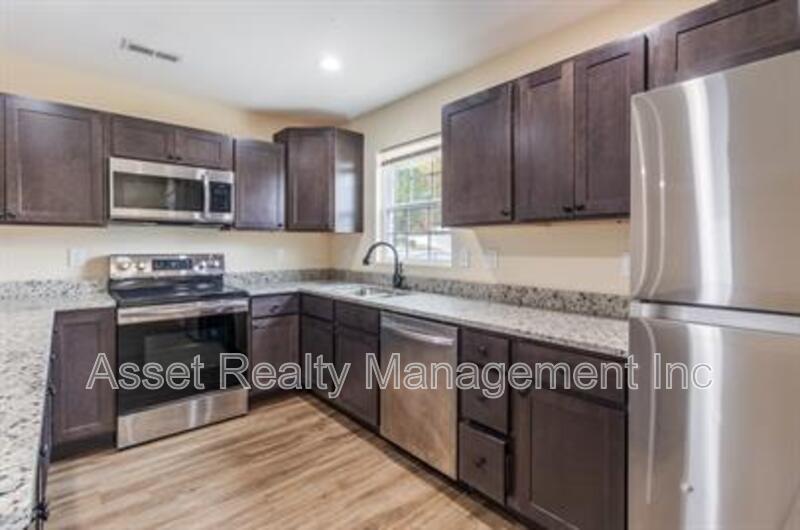 932 Warrior Hill Drive - 1 property image