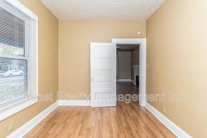 321 East Springdale Avenue property image