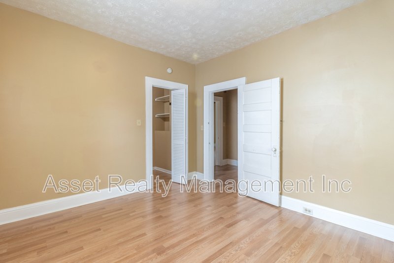 321 East Springdale Avenue property image