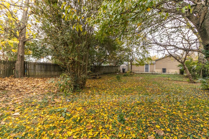 321 East Springdale Avenue property image