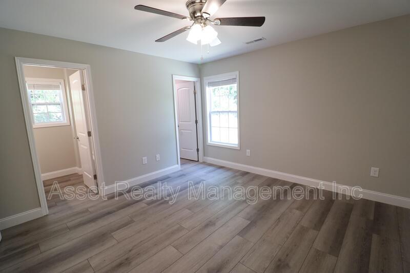 157 Wade Lane - 157 OCCUPIED SHOWINGS property image